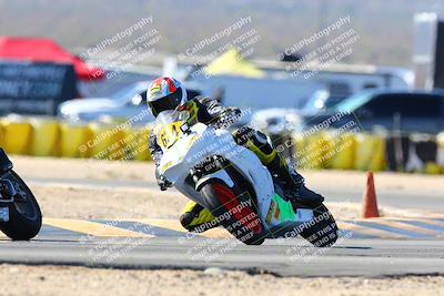 media/Feb-12-2022-SoCal Trackdays (Sat) [[3b21b94a56]]/Turn 2 (1045am)/